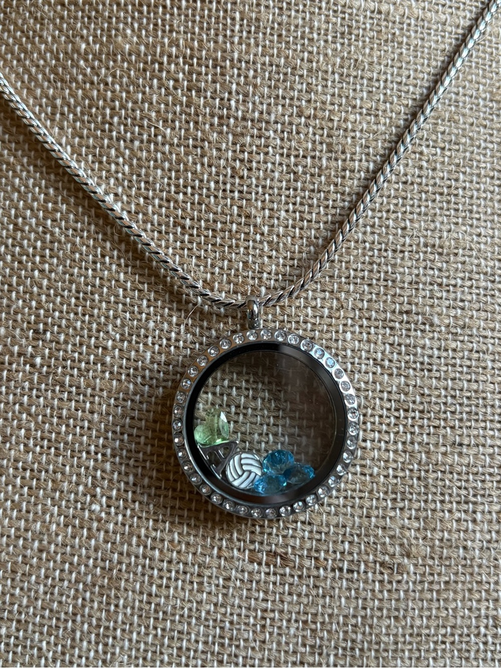 Custom Origami Owl Locket - Picture 5 of 16